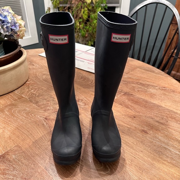 Hunter Boots - Picture 1 of 10
